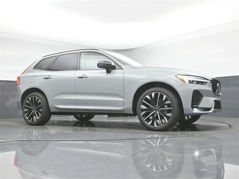 New 2026 Volvo XC60 B5 Ultra w/ Protection Package Premier image 42