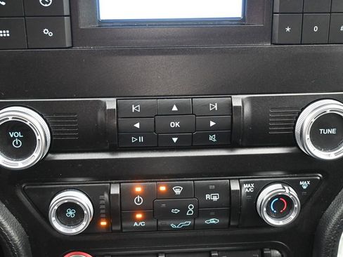 Used 2020 Ford Mustang GT image 15