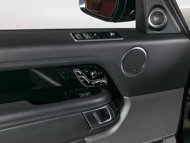 Used 2020 Land Rover Range Rover Long Wheelbase Autobiography AWD/4WD image 32