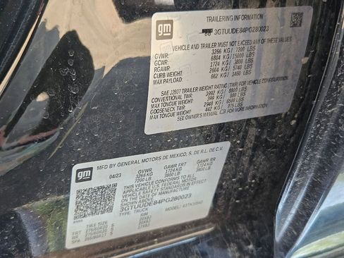 Used 2023 GMC Sierra 1500 SLT w/ SLT Premium Package image 37