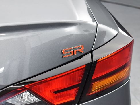 New 2025 Nissan Altima 2.5 SR image 10