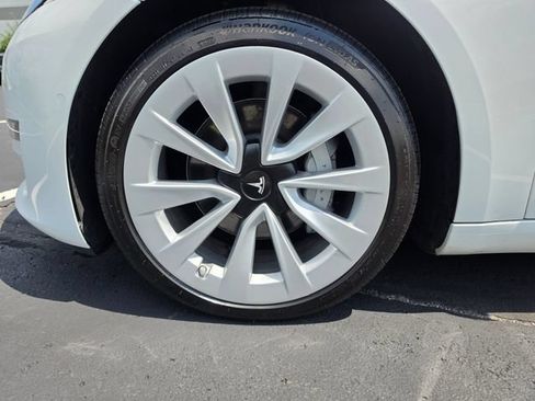 Used 2022 Tesla Model 3 Long Range AWD/4WD image 14