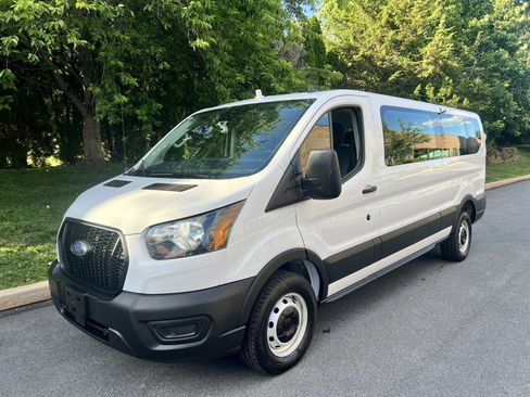 Used 2024 Ford Transit 350 XL RWD image 27