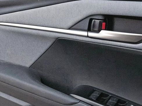 Used 2025 Toyota Camry LE w/ Convenience Package FWD image 7