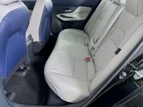 New 2026 Nissan Sentra SL w/ Floor Mat Package FWD image 5