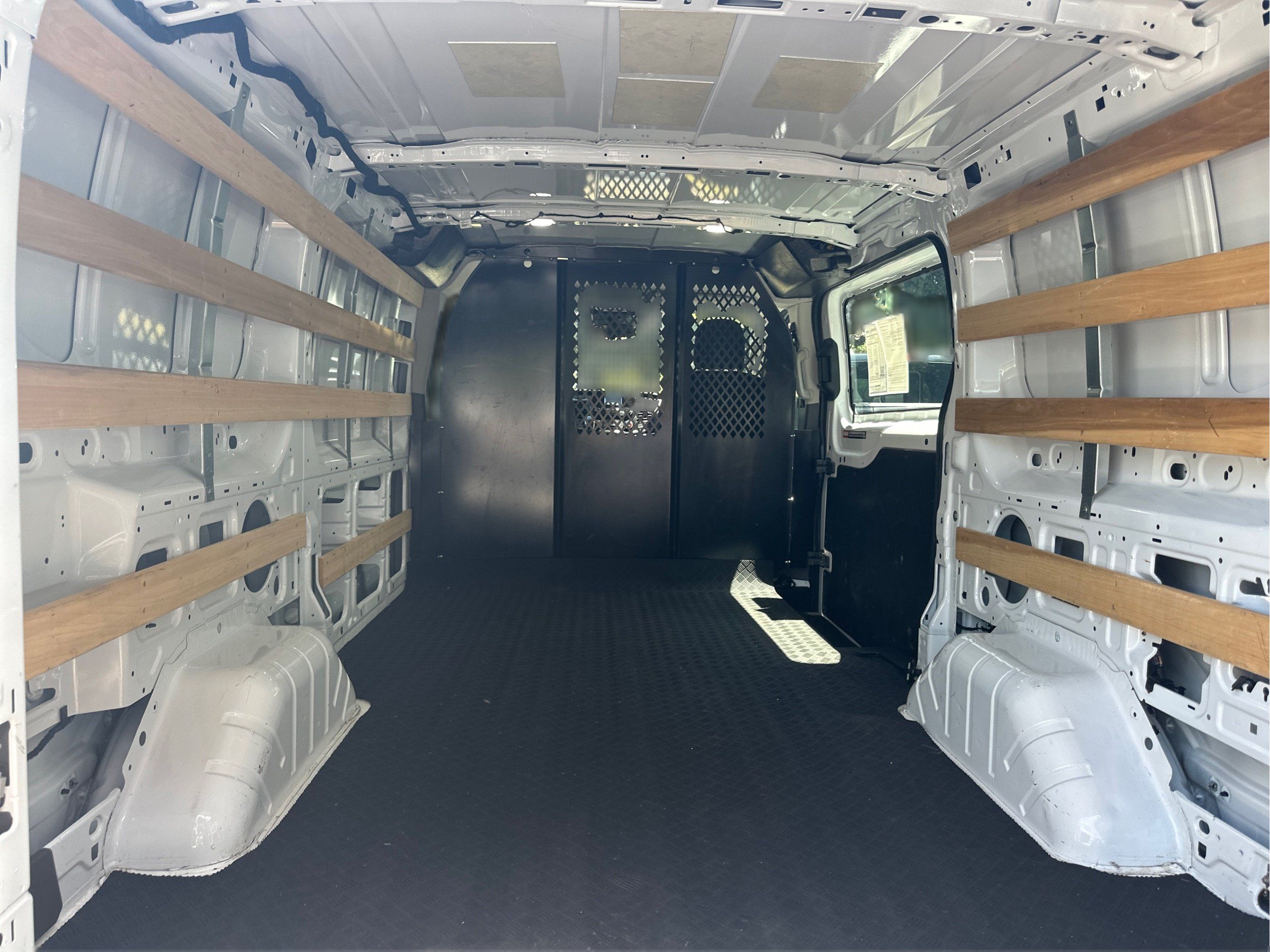 Used 2024 Ford Transit 250 Low Roof w/ Exterior Upgrade Package RWD image 13