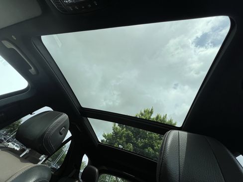 Certified 2020 Mercedes-Benz GLE 350 4MATIC image 28