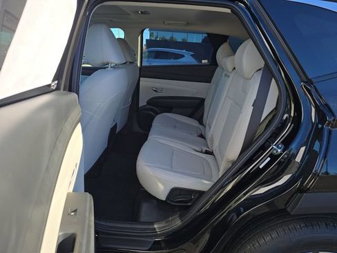 Used 2025 Hyundai Tucson SEL AWD/4WD image 22