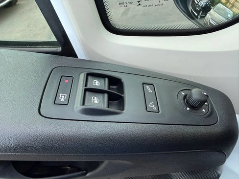 Used 2021 RAM ProMaster 3500 w/ Convenience Group FWD image 19
