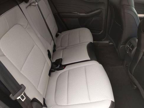 New 2024 Ford Escape SE FWD image 21