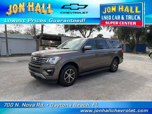 Used 2019 Ford Expedition Max XLT image 2