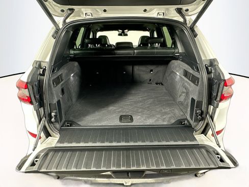 Used 2020 BMW X5 M50i w/ Executive Package image 30