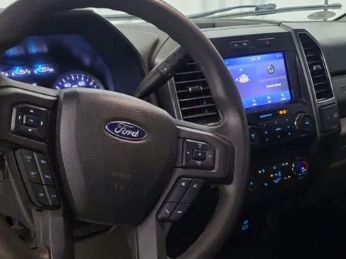 Used 2022 Ford F250 XLT AWD/4WD image 2