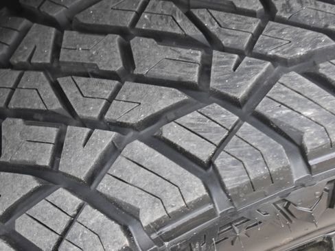 Used 2024 Chevrolet Silverado 1500 RST image 11