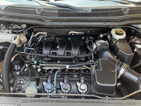 Used 2016 Ford Explorer FWD image 14