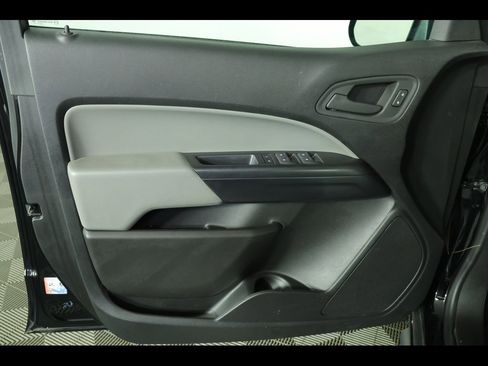 Used 2022 Chevrolet Colorado W/T w/ WT Convenience Package image 24