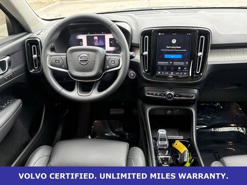 Certified 2023 Volvo XC40 B5 Plus AWD/4WD image 14