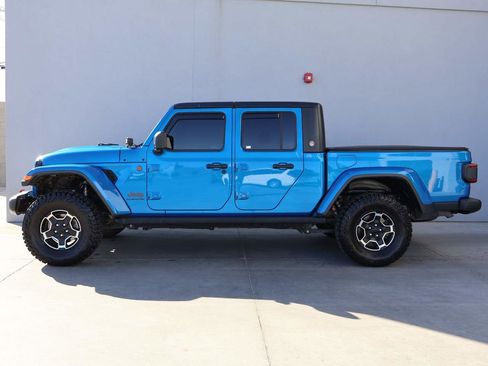 Used 2020 Jeep Gladiator Mojave image 2