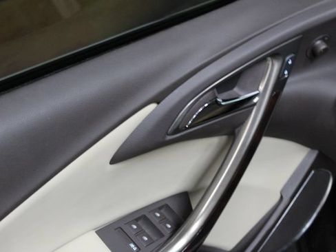 Used 2014 Buick Verano FWD image 13