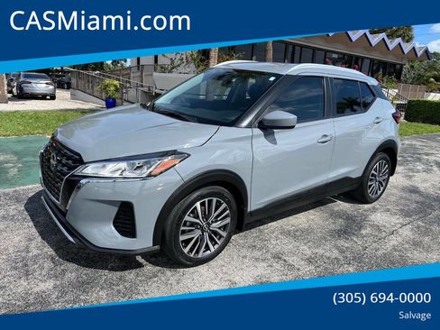 Used 2024 Nissan Kicks SV FWD image 1