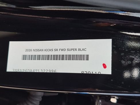 Used 2026 Nissan Kicks SR FWD image 23