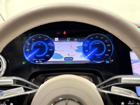 Used 2023 Mercedes-Benz EQS 580 4MATIC Sedan image 22