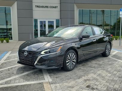 Used 2025 Nissan Altima 2.5 SV w/ SV Premium Package