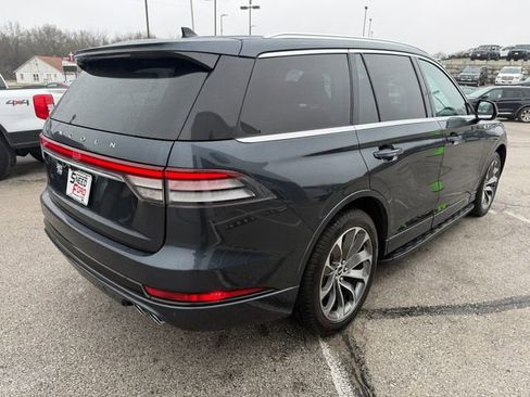 Used 2022 Lincoln Aviator Grand Touring w/ Equipment Group 301A AWD/4WD image 7