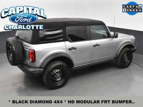 Used 2023 Ford Bronco Black Diamond image 31