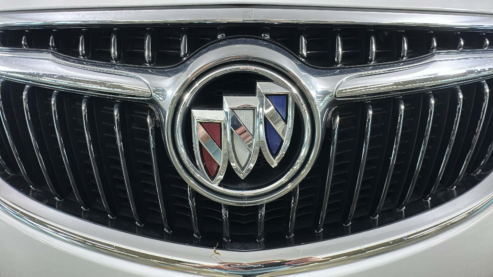 Used 2020 Buick Envision Premium AWD/4WD image 9