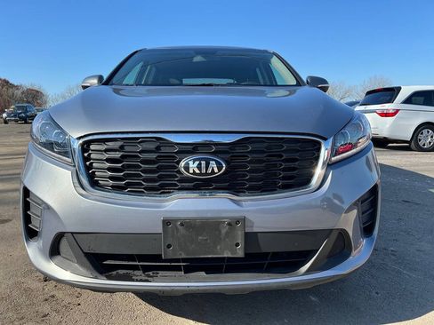 Used 2019 Kia Sorento L FWD image 3