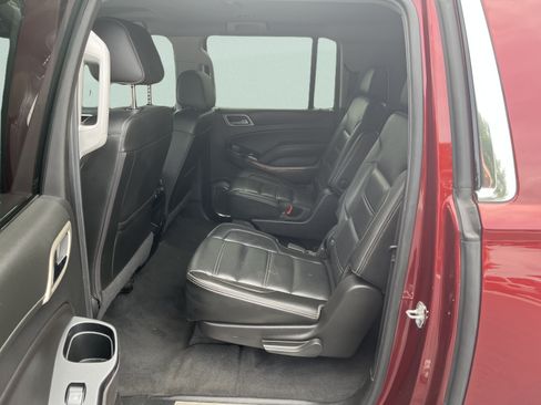 Used 2020 GMC Yukon XL Denali AWD/4WD image 13