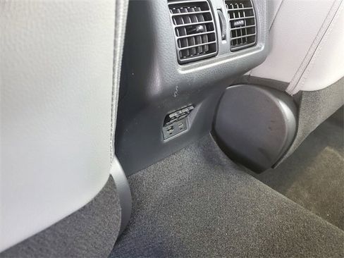 New 2026 Toyota Camry SE image 10