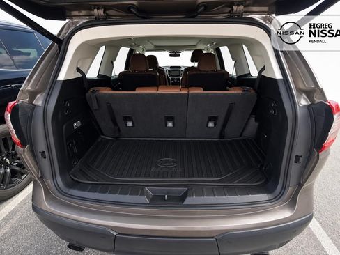 Used 2021 Subaru Ascent Touring AWD/4WD image 15