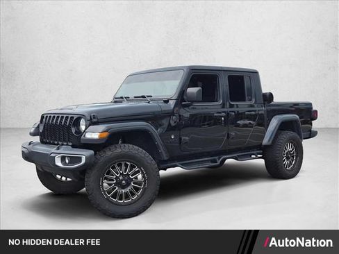Used 2023 Jeep Gladiator Sport AWD/4WD image 1