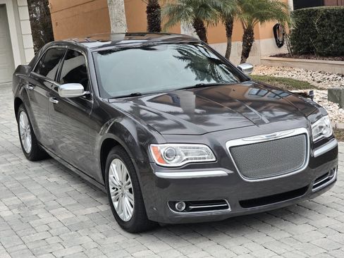 Used 2014 Chrysler 300 C image 26