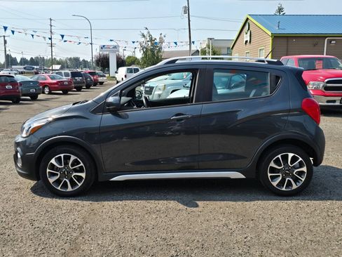 Used 2019 Chevrolet Spark ACTIV FWD image 4