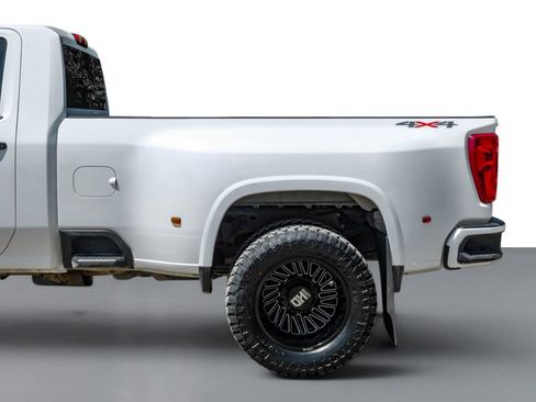 Used 2025 Chevrolet Silverado 3500 W/T AWD/4WD image 12