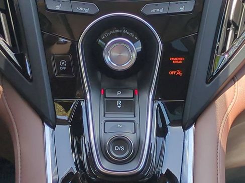 Certified 2024 Acura RDX SH-AWD w/ Technology Package image 19