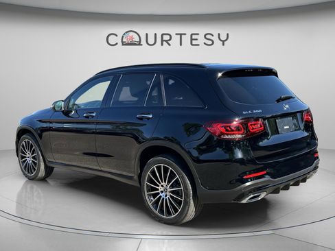 Used 2022 Mercedes-Benz GLC 300 image 5