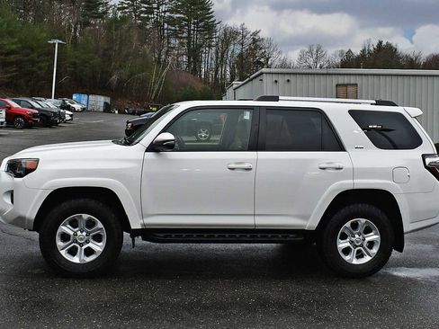 Used 2019 Toyota 4Runner SR5 Premium image 4