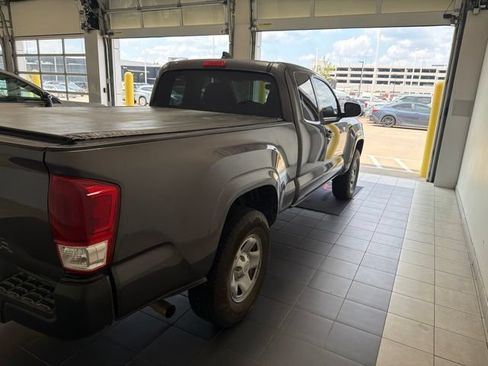 Certified 2022 Toyota Tacoma SR RWD image 4