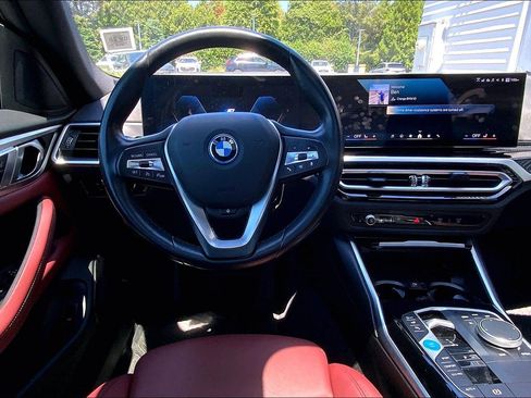 Used 2024 BMW i4 eDrive40 w/ Premium Package RWD image 11