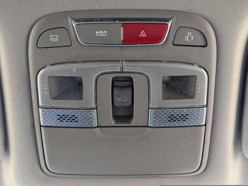 Certified 2024 Kia Telluride EX w/ EX Captain's Chair Package AWD/4WD image 25