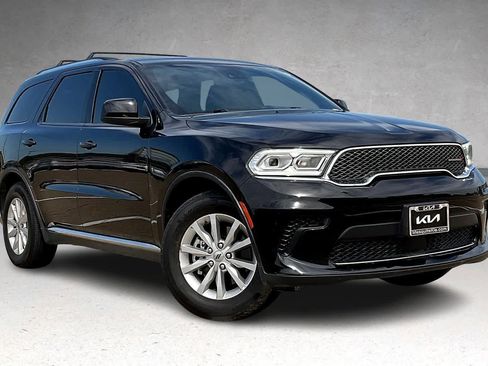 Used 2024 Dodge Durango SXT image 19