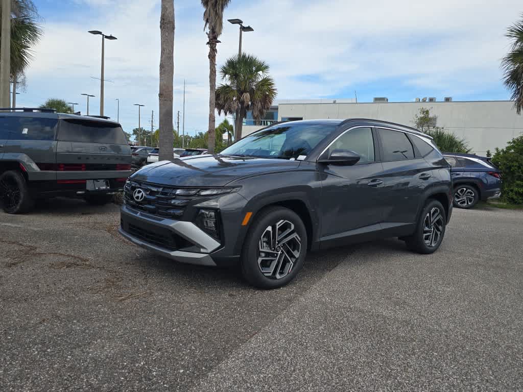 New 2026 Hyundai Tucson SEL Plus FWD image 2