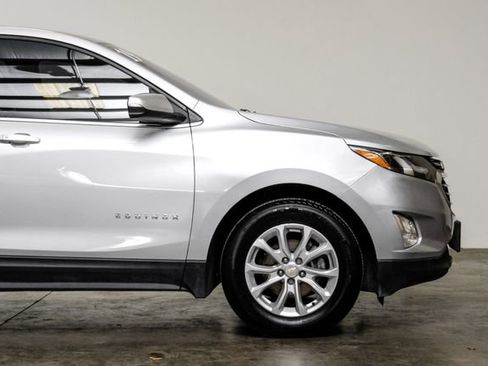 Used 2019 Chevrolet Equinox LT image 19