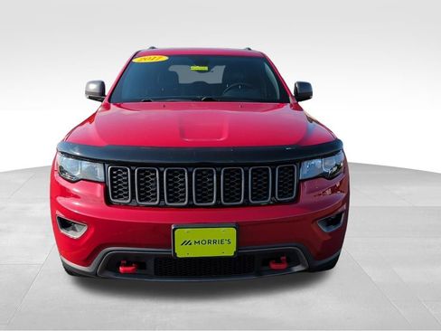 Used 2017 Jeep Grand Cherokee Trailhawk AWD/4WD image 3