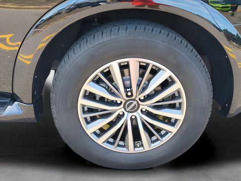 Used 2021 Nissan Armada SL w/ Captain's Chairs Package image 32