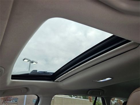 Used 2024 Subaru Outback Touring XT image 19